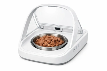 Stop food theft and waste with microchip feeders that lock access to wet meals.